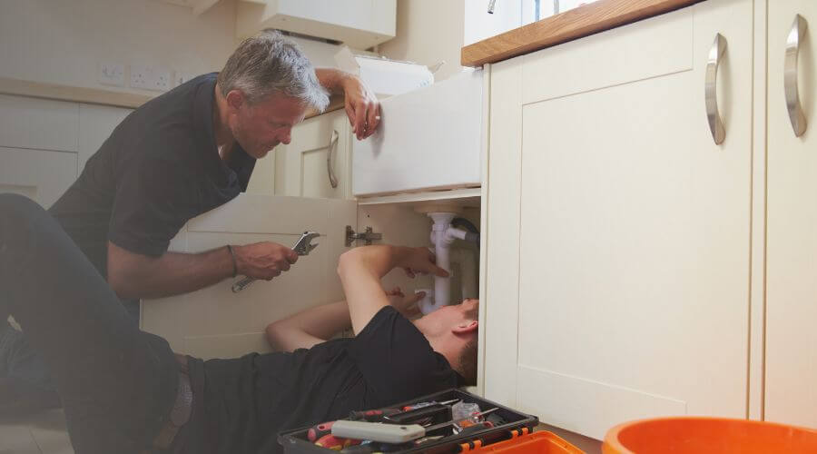 Wall Pipe Burst Repair in Cohoctah, MI